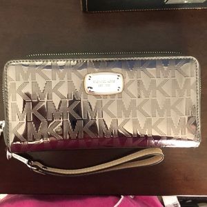 Michael Kors silver metallic mirror wallet